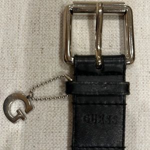 Guess silver and black leather belt